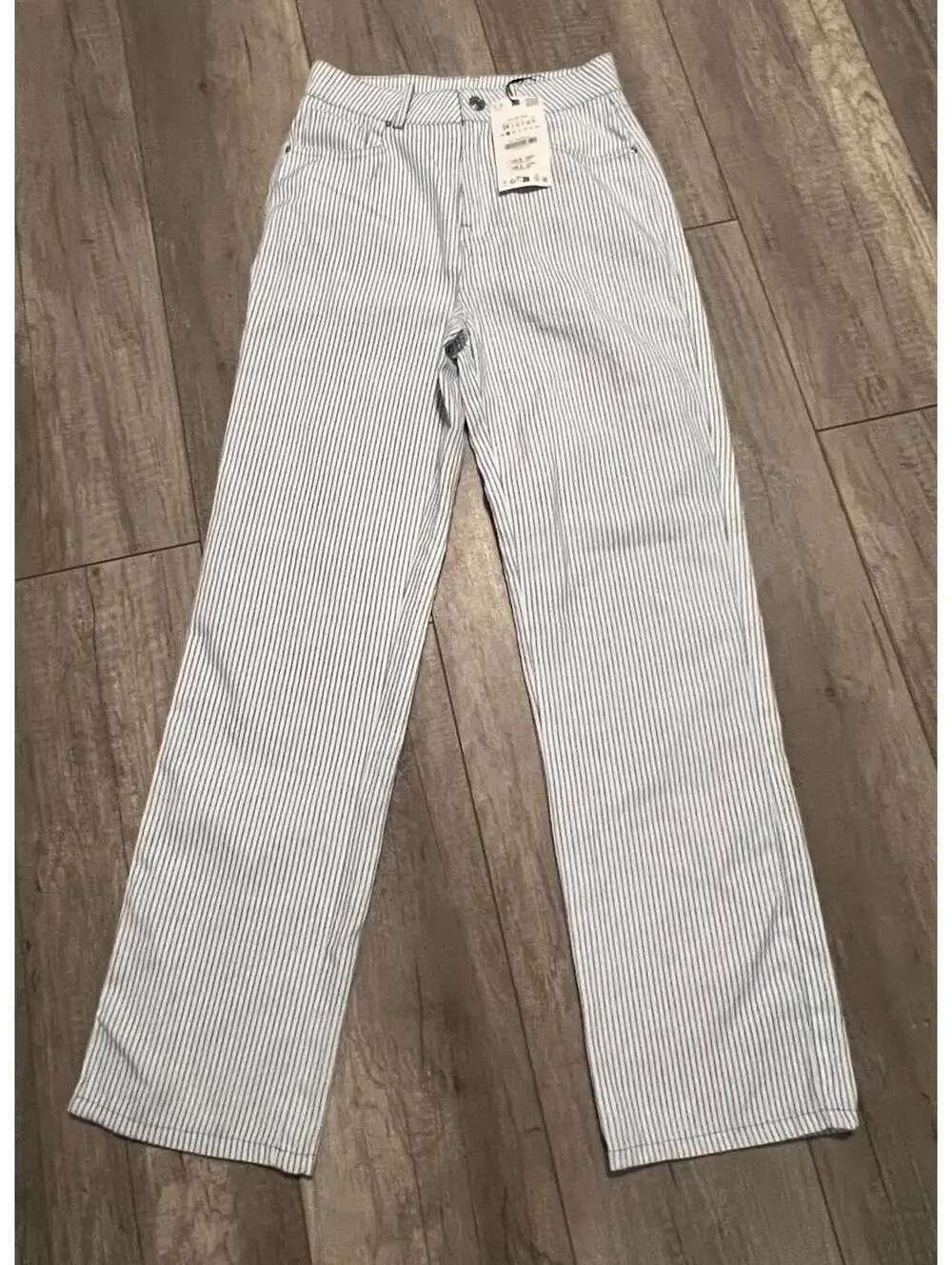 NWT Zara Coastal Grandmother Blue and White Striped Casual Pants, Size 2